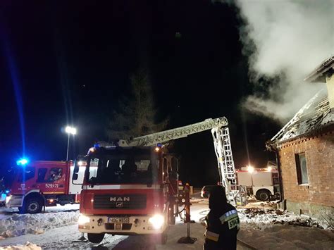 Pożar budynku mieszkalnego w Szeszkach w gminie Wieliczki Olecko