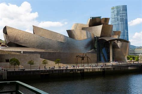 Bilbao Cosa Vedere E Fare Guida Spagna Arch Travel