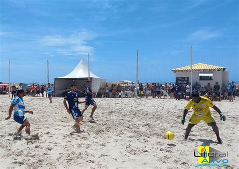 Equilíbrio na abertura da 14ª Copa Capão da Canoa de Beach Soccer