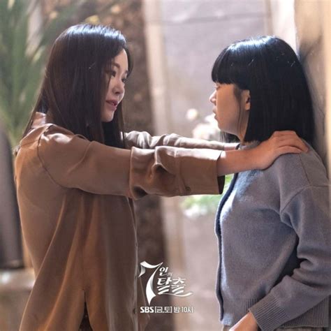 Phim Hàn hot nhất hiện tại đứng trước nguy cơ bị cấm chiếu Nhận hàng loạt khiếu nại