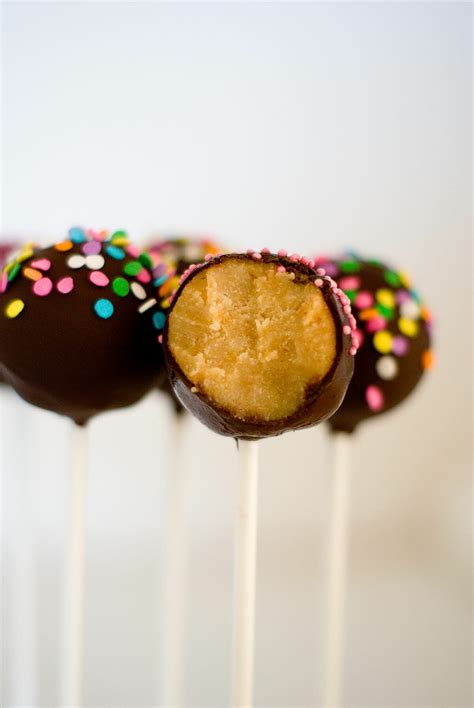 Cake Pops Vanille Chocolat Pop Cakes Facile Sans Moule Lilie Bakery