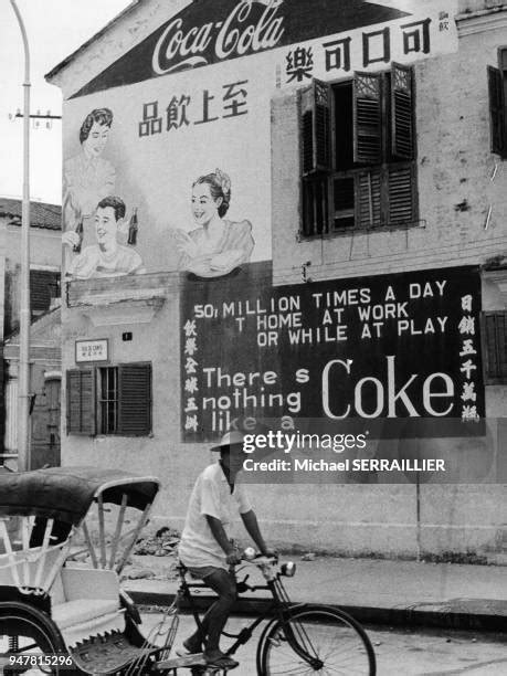 56 Coca Cola Publicité Photos & High Res Pictures - Getty Images