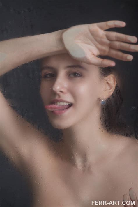 Luscious Lass Alisa I Takes A Steaming Hot Shower 12 Photos