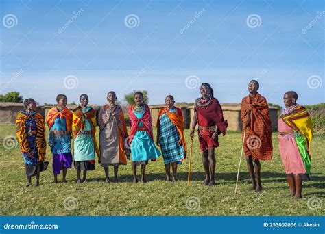 Maasai Mara Tribe People with Colorful Clothing Dancing and Singing ...