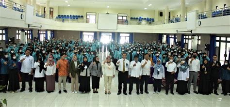 Pendidikan Biologi Fkip Uns Gelar Kuliah Umum Dengan Mahasiswa Baru