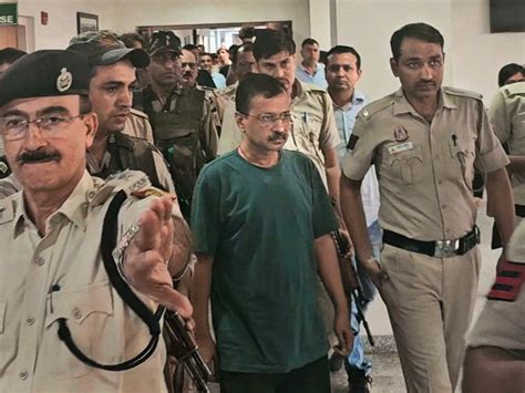 Delhi Court Sends CM Arvind Kejriwal To 3 Day CBI Custody After Agency