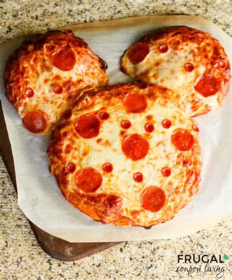 Easy Mickey Mouse Pizza