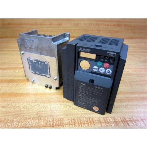 Mitsubishi FR-D710W-042-NA VSDVFDInverter FRD710W042NA Enclosure Only ...