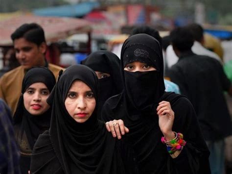 Triple Talaq Rules: Triple Talaq Bill to become law of the land: The new rules governing talaq ...