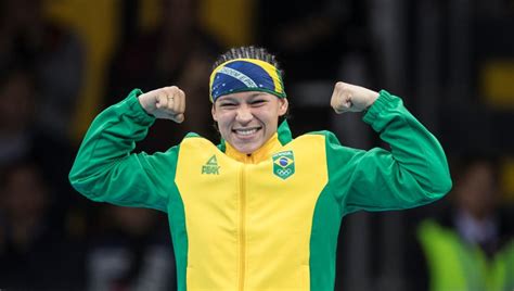 Baiana Beatriz Ferreira disputa medalha olímpica no boxe BAHIA NO AR