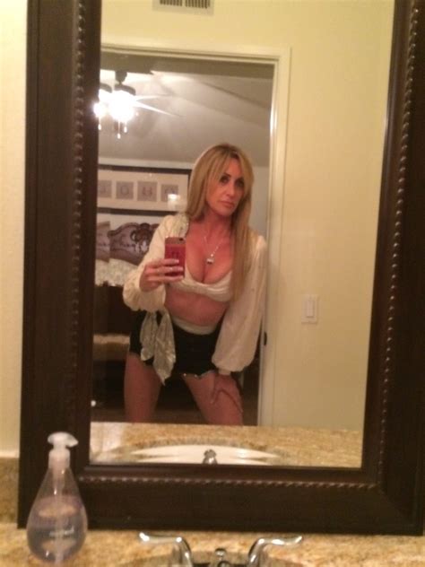 ICloud Leak Scandal Nude Pics Page 20