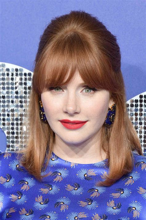 46 Fringe Bangs Looks That Are Trending