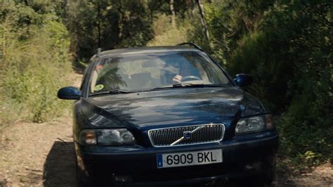 «Suro» (2022): arrancarlo todo | Crítica - Revista Cintilatio