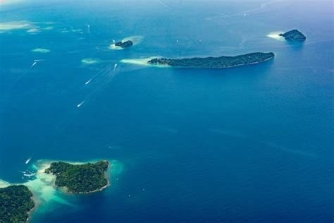 Island Hop At Tunku Abdul Rahman Marine Park Thebitetour