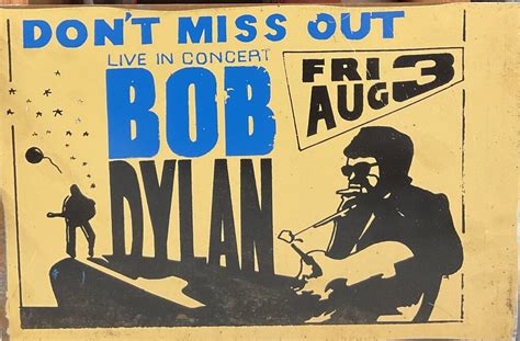 BOB DYLAN – LIVE IN CONCERT – Rusty Tin Signs