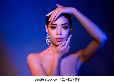 1 611 Nude Art Asian Girl Images Stock Photos Vectors Shutterstock