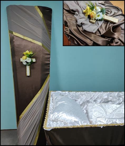 Ритуальные услуги. ☎ +7 (904) 203-88-44 (круглосуточно) Гроб – важная ...