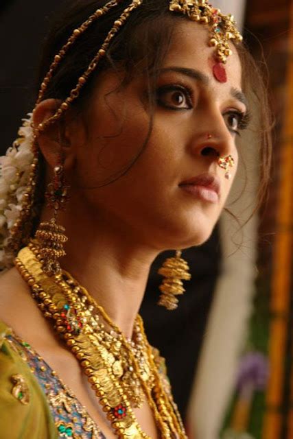 indian movies: Anushka Shetty in Arundhati.