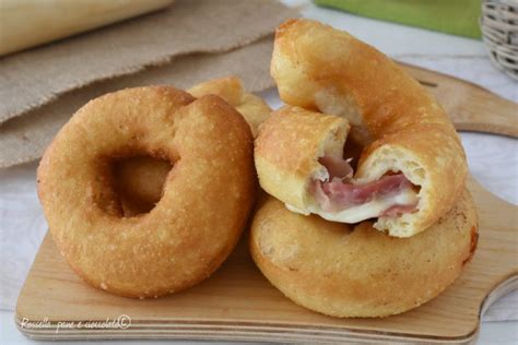 Ciambelle Ripiene Senza Lievitazione Fritte O Al Forno S Impastano E