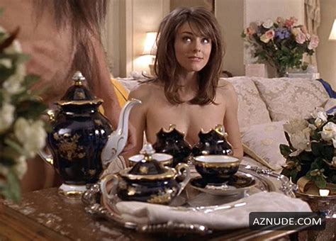 AUSTIN POWERS INTERNATIONAL MAN OF MYSTERY NUDE SCENES AZNude