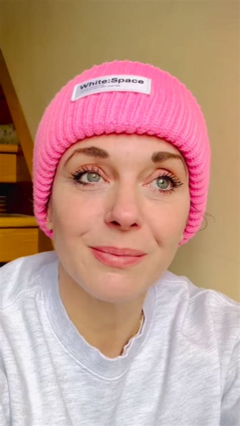 Amanda Abbington posts tearful clip as she thanks fans for support ...