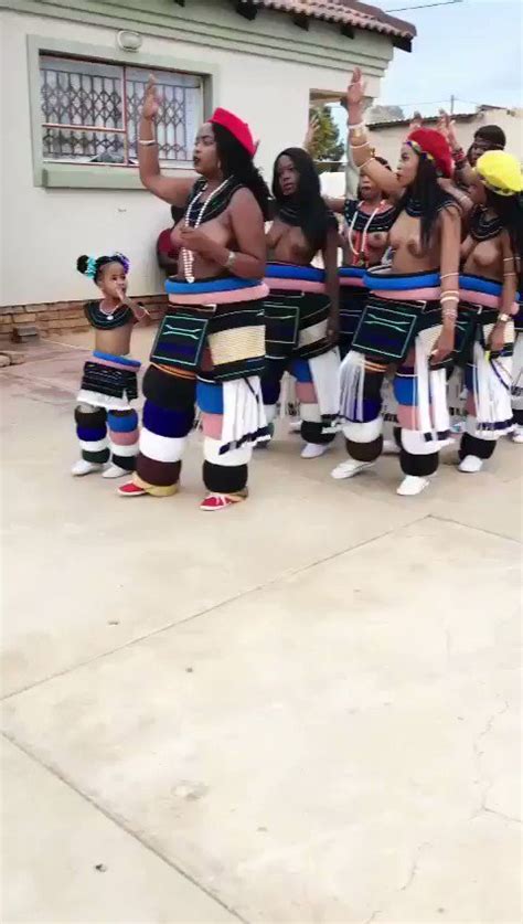 A Rare Glimpse Inside A Ndebele Teen S Path Of Pride Into Womanhood