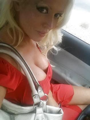 Alura Jenson Selfies Luscious Hentai Manga Porn