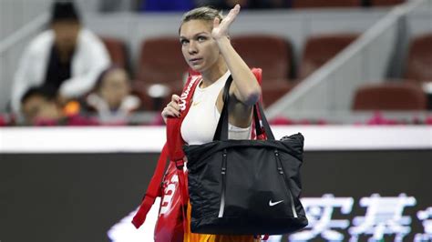 World No 1 Simona Halep Suffers Herniated Disk Participation In Wta