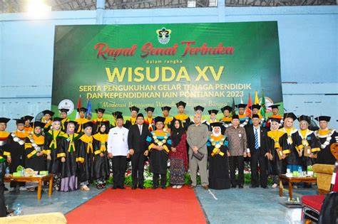 Dubes Indonesia untuk Tunisia Sampaikan Orasi Ilmiah dalam Wisuda XV ...