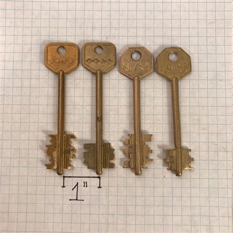 Vintage Skeleton Keys Lot Of Antique Metal Skeleton Keys Etsy