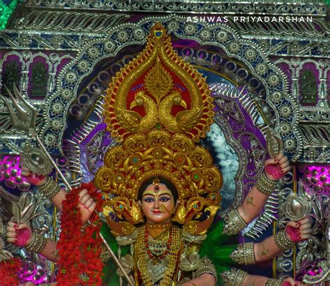 A virtual tour of beautiful Cuttack Durga Puja Pandals showcasing ...