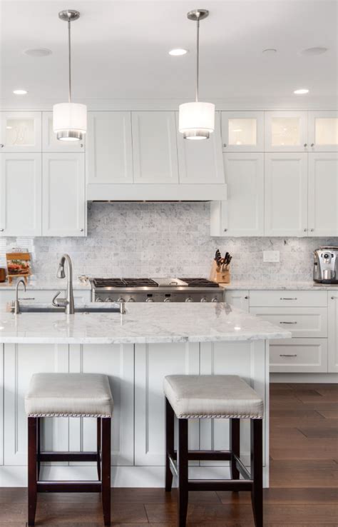 39 White Kitchen Cabinet Backsplash Ideas That Totally Wow 59 Off