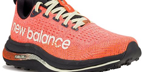 La Chaussure Plaque Carbone De New Balance Chaussure New Balance