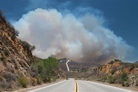 California Firefighters Battle Wildfire Near Los