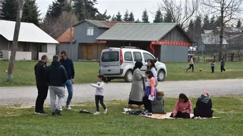 Bayramda G Zel Havay F Rsat Bilen Solu U Bak N Nerede Ald Bolu G Ndem