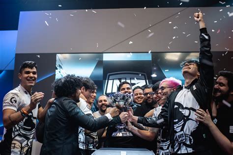 Final CBLoL 2019 INTZ Derrota Flamengo E Vence Primeiro Split