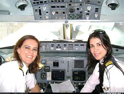 Primer vuelo de Austral tripulado íntegramente por mujeres SUTRA