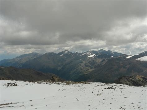 Berge Stlich Des Martelltals Auf Dem Gipfelplateau Der Hikr Org