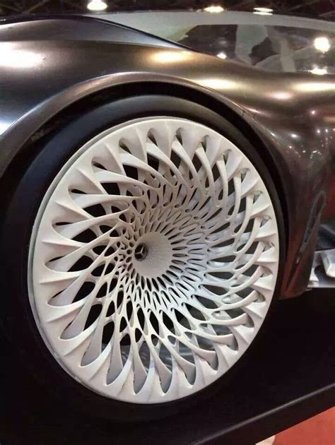 VWVortex.com - Crazy concept car wheels...