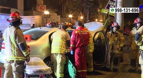 Conductora Es Acusada De Chocar Contra Taxi Y Derribar Señalética En Miraflores “ella Vino A