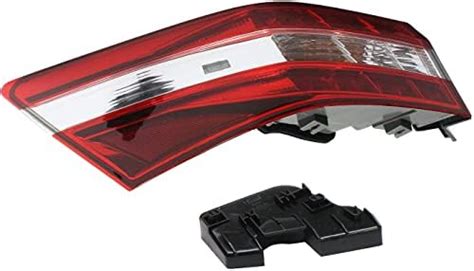 Amazon Garage Pro Tail Light Compatible With 2013 2015 Toyota