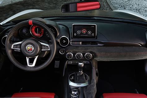 FIAT 124 Abarth Spider specs - 2017, 2018 - autoevolution