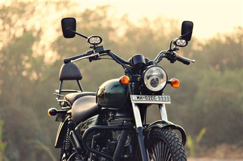 Leonardo Modified Royal Enfield Thunderbird Modifyseva