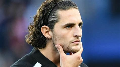 Adrien Rabiot Le joueur humilié par une jeune femme qui publie leur