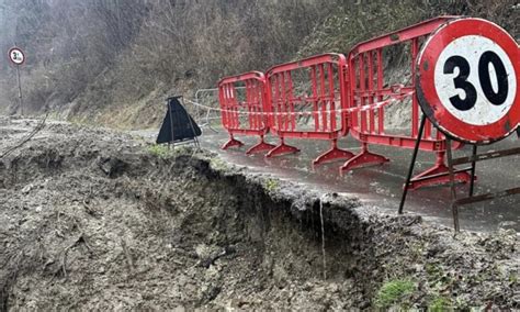 Torino Maltempo Allagamenti E Frane Nel Torinese E Nel Resto Del