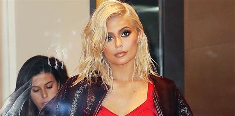Nearly NUDE See Kylie Jenner TOPLESS As She Complains About Fame Exposes The Truth Behind Lip