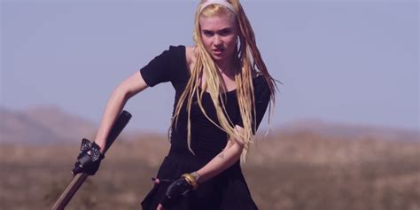 Grimes Says She Had Eye Surgery To Cure Depression