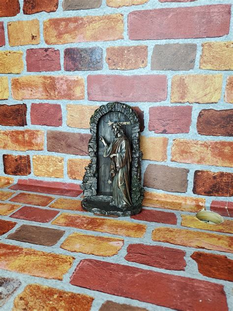 Vintage Jesus Knocking At Door Statue Christian Home Decor