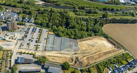 Luftaufnahme Arnsberg Baustelle für einen Erweiterungs Neubau auf