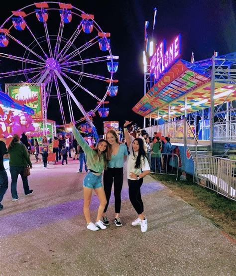 fun fair🎡 | Fun fair, Fair outfits, Friend photoshoot